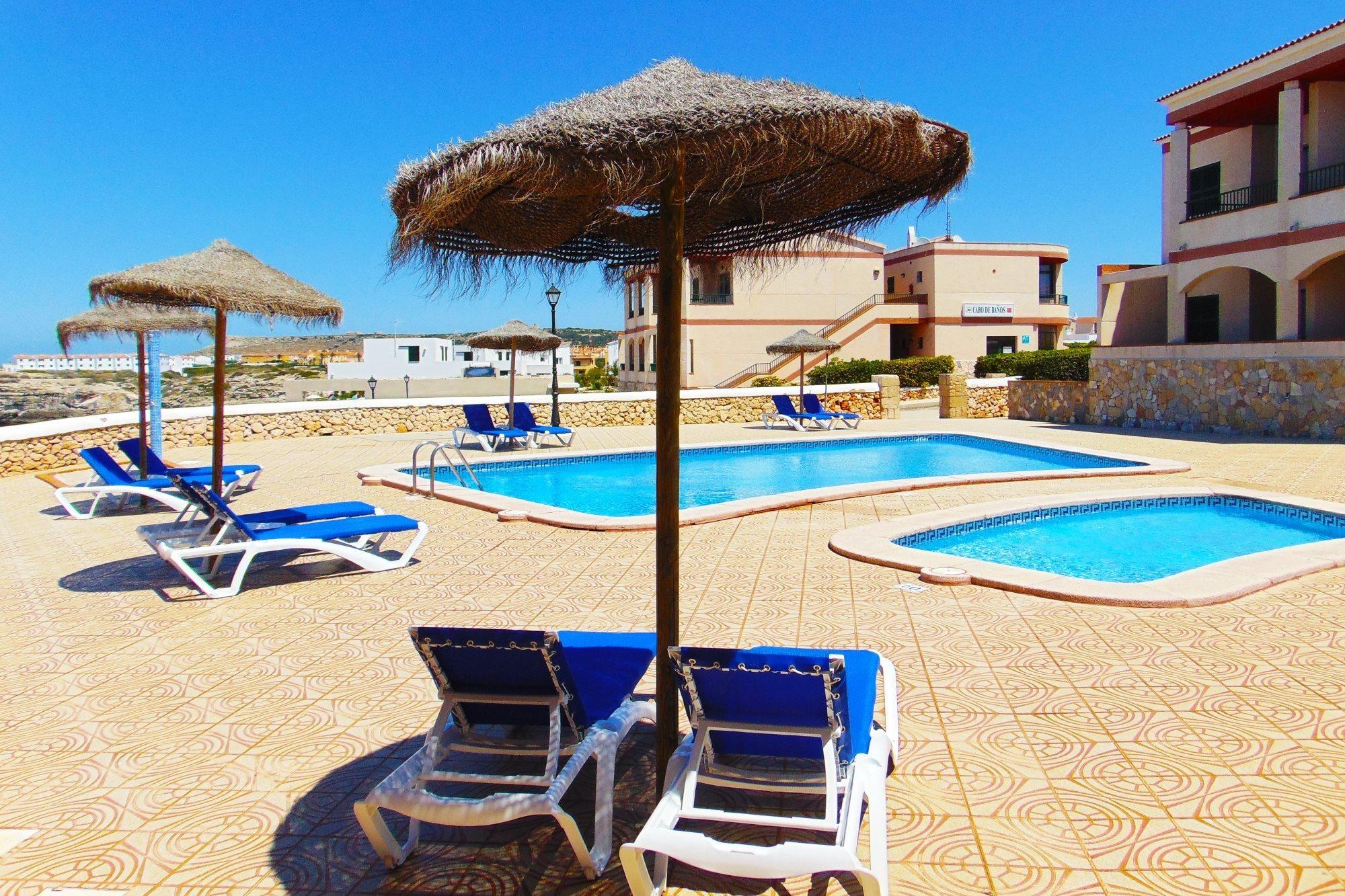 Apartamentos Moon Dreams Cabo De Banos Cala'N Blanes  ภายนอก รูปภาพ