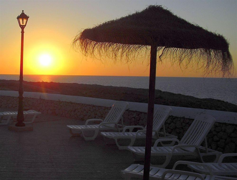 Apartamentos Moon Dreams Cabo De Banos Cala'N Blanes  ภายนอก รูปภาพ