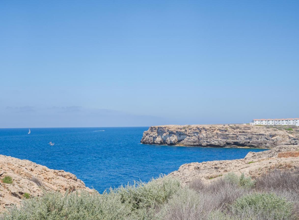 Apartamentos Moon Dreams Cabo De Banos Cala'N Blanes  ภายนอก รูปภาพ