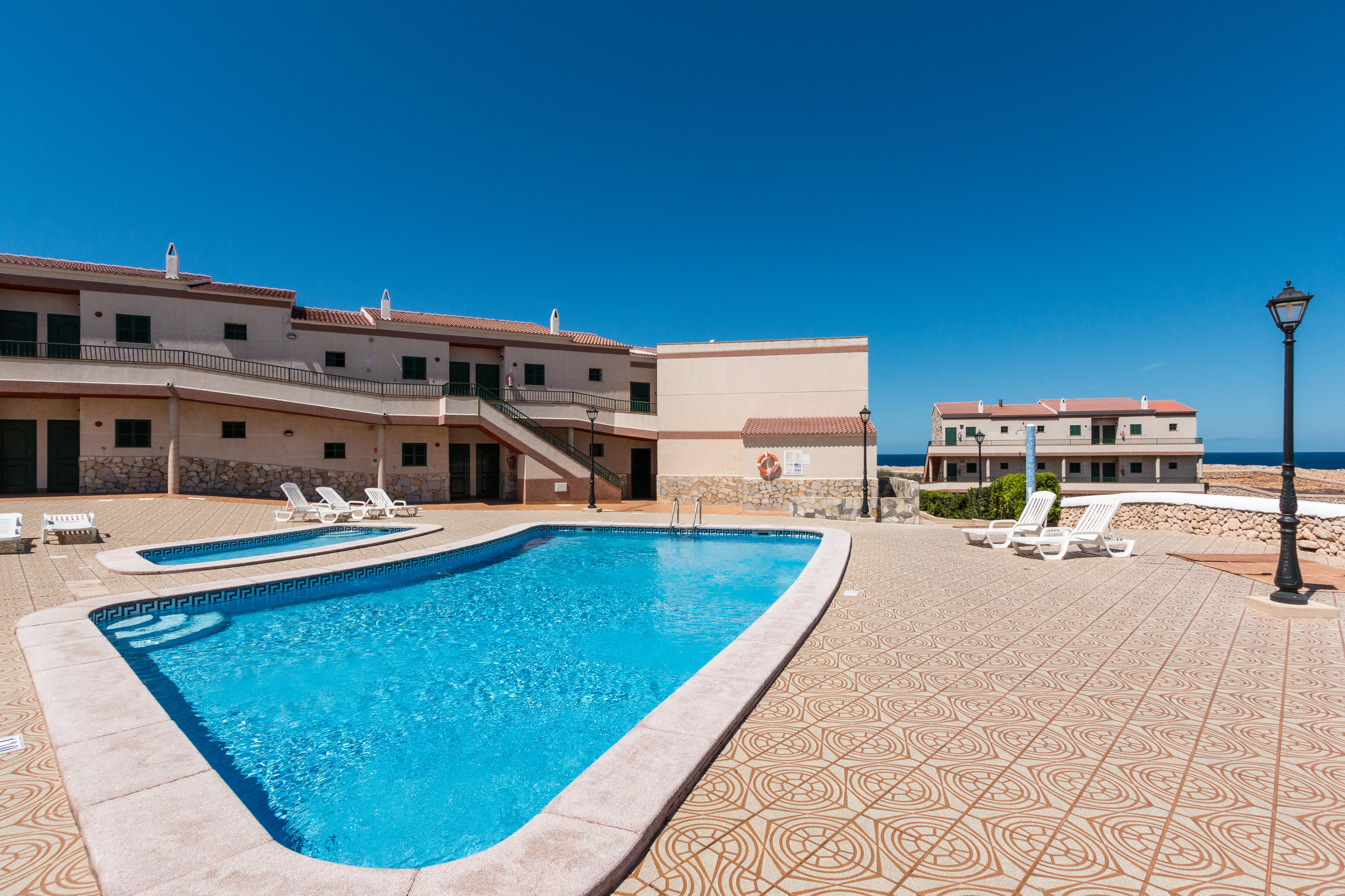Apartamentos Moon Dreams Cabo De Banos Cala'N Blanes  ภายนอก รูปภาพ