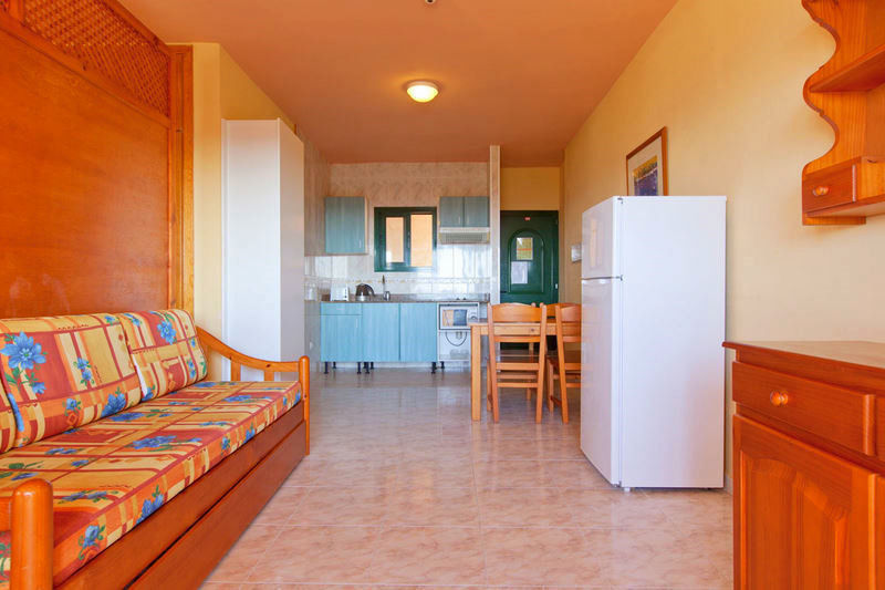 Apartamentos Moon Dreams Cabo De Banos Cala'N Blanes  ภายนอก รูปภาพ